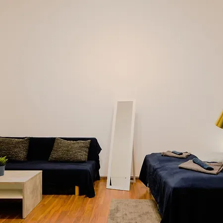 Big 3br Bathr W Ac At Gozsdu Appartamento *