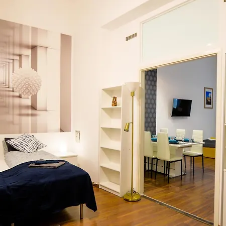 Big 3br Bathr W Ac At Gozsdu Budapešť