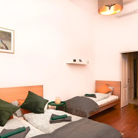 Apartmán Big 3br Bathr W Ac At Gozsdu