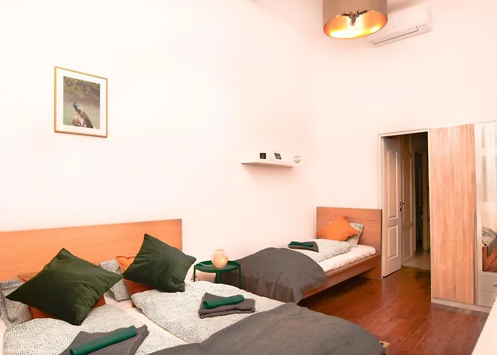 شقة Big 3br Bathr W Ac At Gozsdu